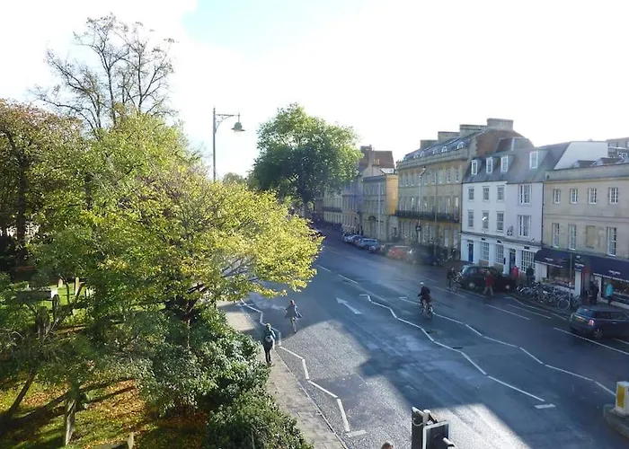 Large House In Central Oxford